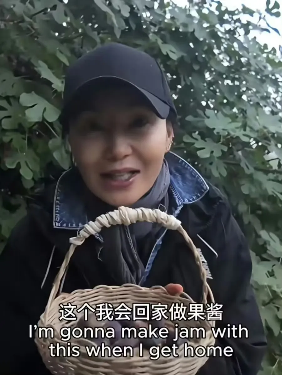 張曼玉透過影音與粉絲分享退休生活。翻攝微博