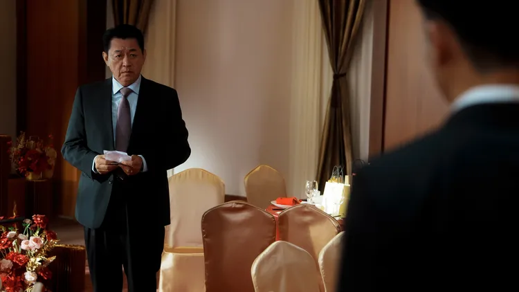 庹宗華一個背影就讓劉冠廷淚崩。水花電影提供