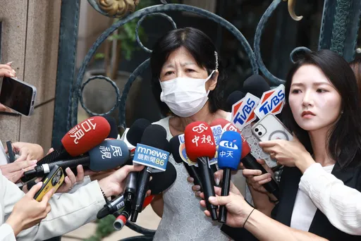 陳佩琪「偷看柯文哲電腦」曝搜索票　律師：一直把老公往牢裡送是哪招