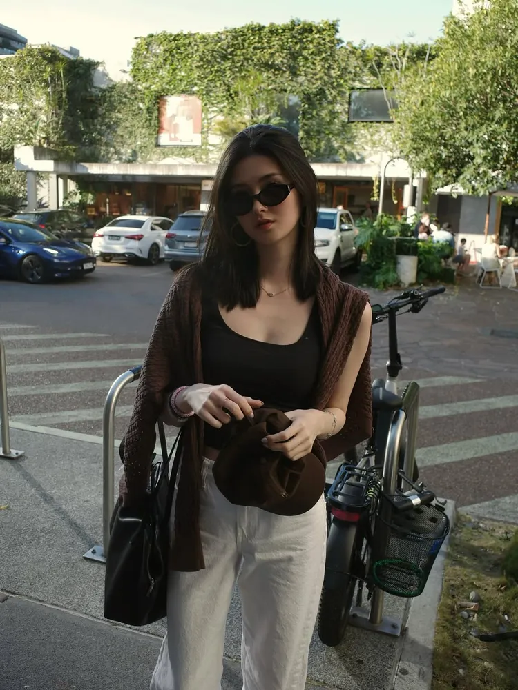 廖思惟氣質出眾，時尚感十足。翻攝廖思惟IG