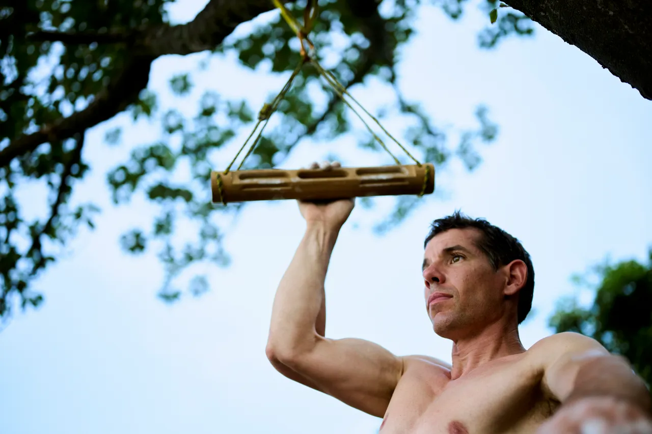 霍諾德訓練體能。Netflix提供