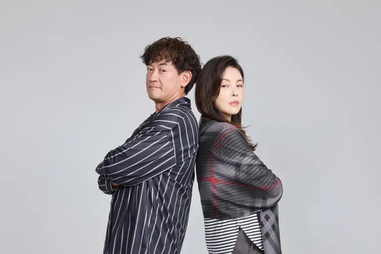 柯叔元再搭何如芸變「怨偶現在式」 吐名言：「我們早就失戀，只是現在才分手」。艾彼新創提供