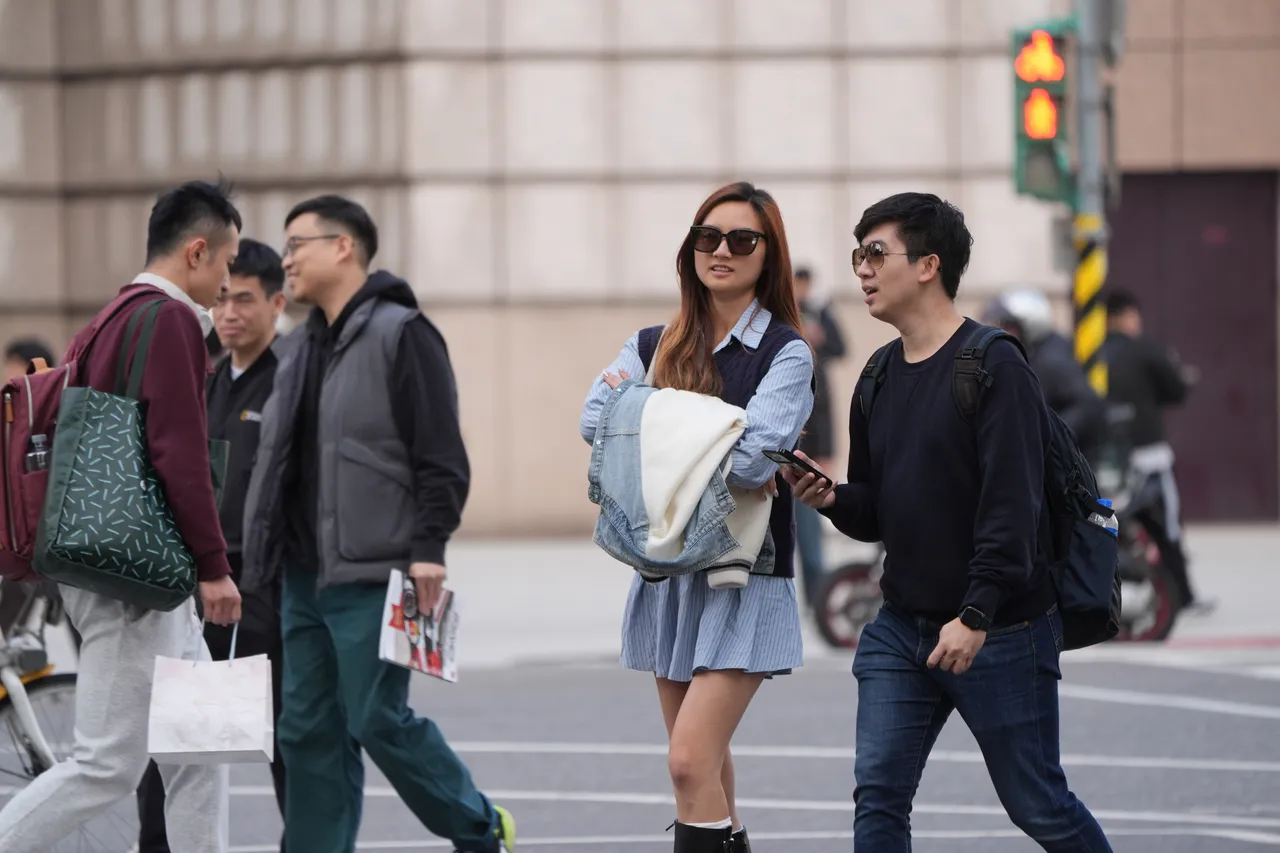 把握明日回暖！下周东北季风再增强　这2天有下雪机会