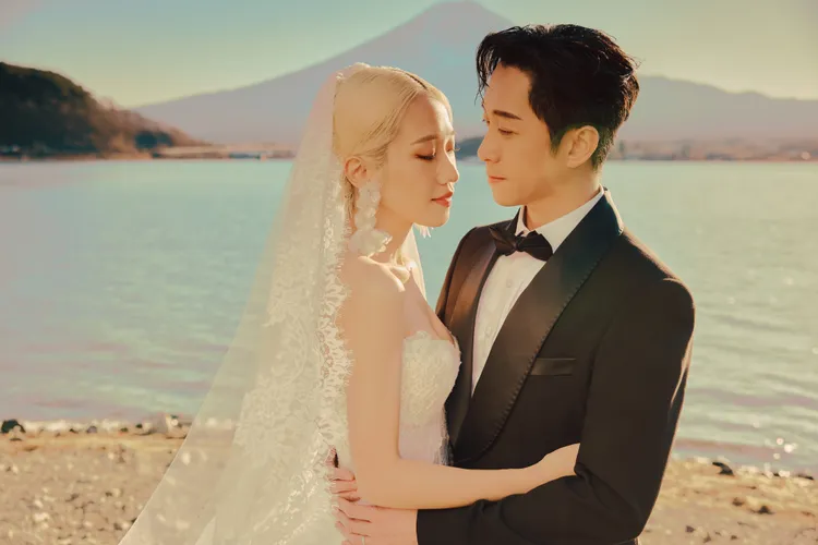陳漢典、Lulu婚紗照藏寓意。天地合娛樂提供