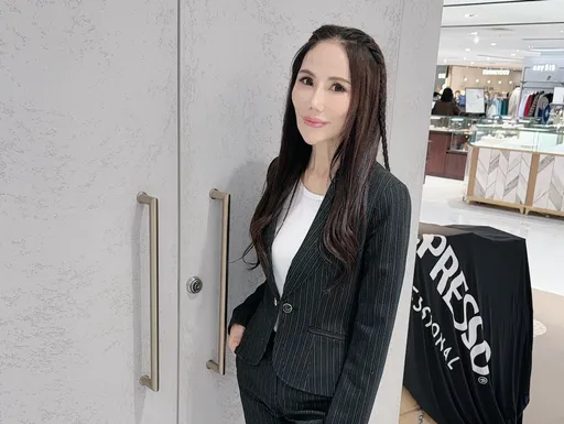 元祖級女團「星星月亮太陽」新身份曝光　　60歲還接下醫美代言：身心靈都要美