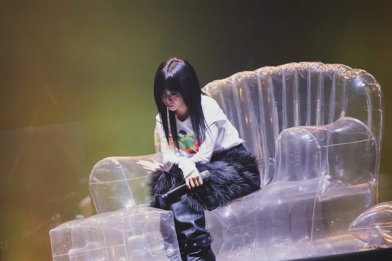 白安把舞台打造稱自己臥室。相信音樂提供