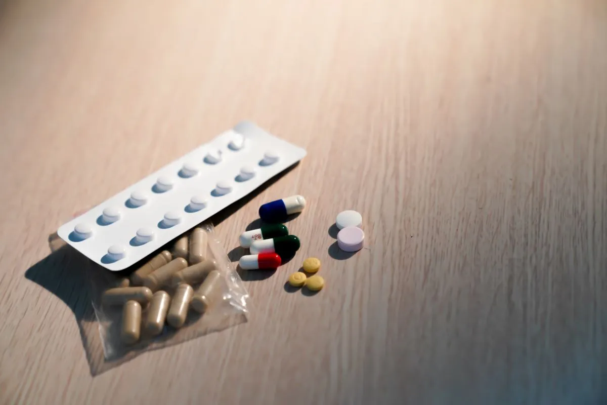 每年1500萬人吃止痛藥！不是吃越多越好　藥師警告恐「傷肝又傷腎」