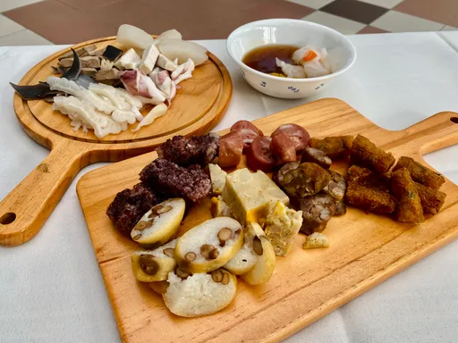 屏東夜市黑白切4盤800民眾怒了　業者重算價格也傻眼答不出來