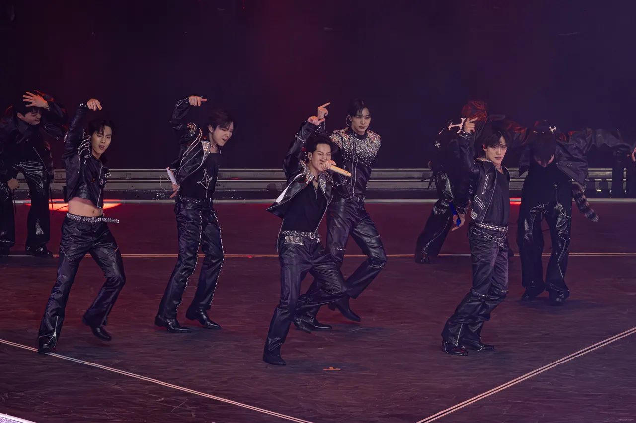 MONSTA X拿下最佳团体奖。读者提供