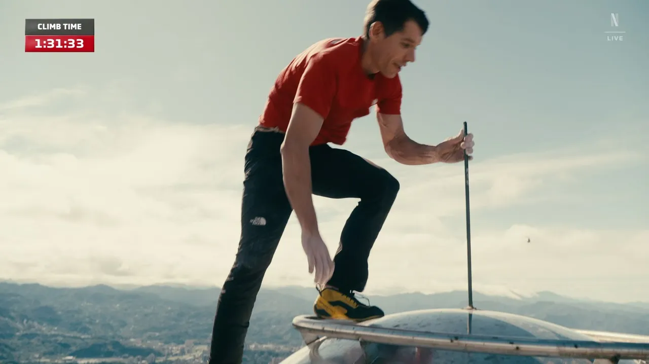 震撼全球的《Skyscraper Live》極限挑戰，在霍諾德踏上101最高處時達到最高潮。翻攝Netflix