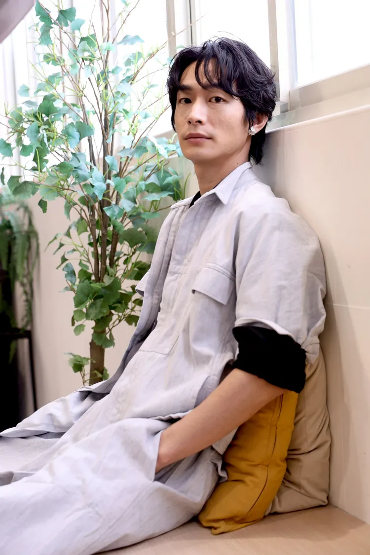 黃河（左）曾遇過摳門房東。莊宗達攝