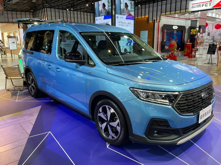 Ford Tourneo Connect福特旅玩家主打多功能正七人座的產品訴求。林浩昇攝