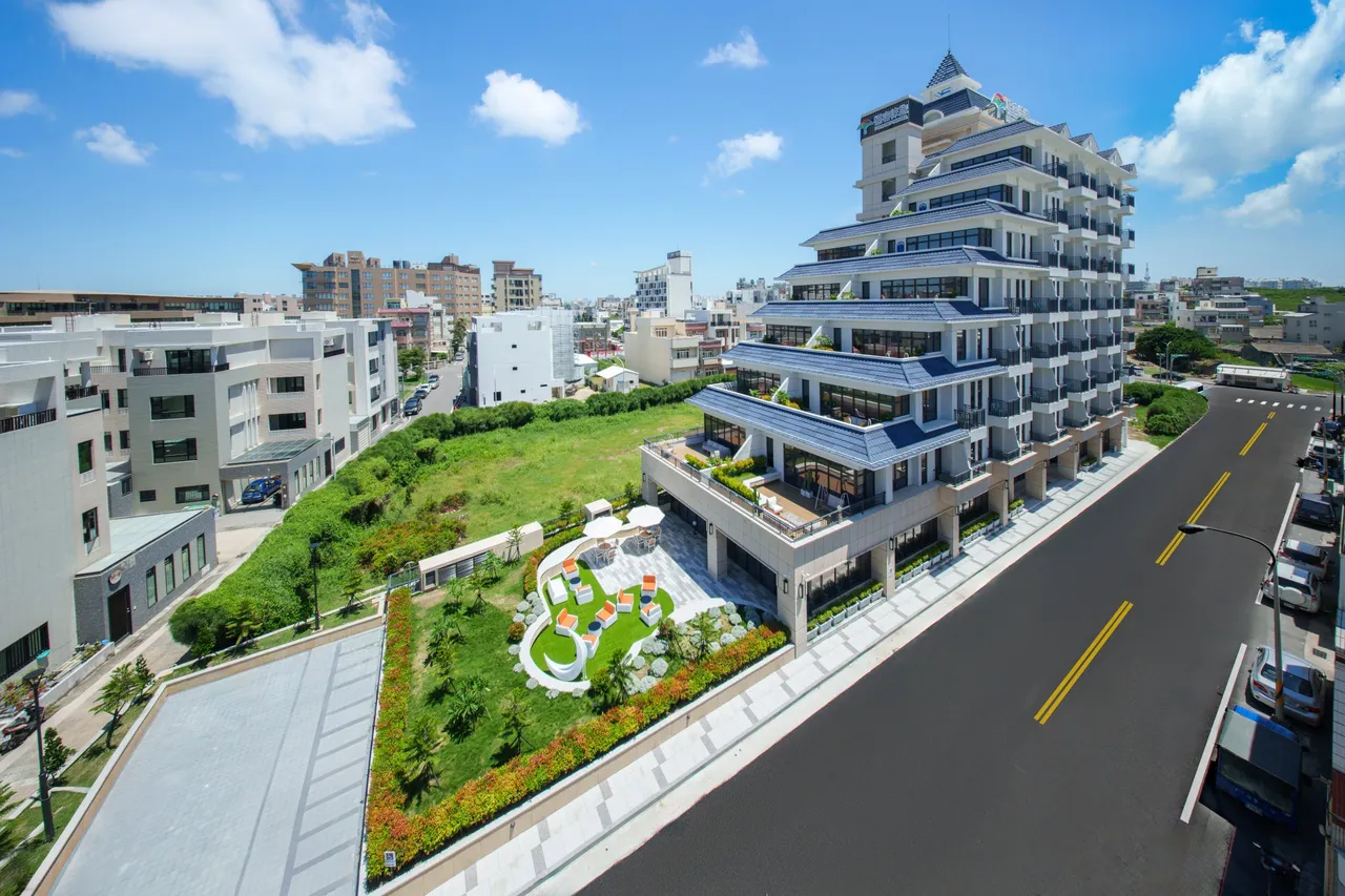 全新開幕的「澎湖」則提供海島慢活新選擇，雙人入住3500元起。業者提供