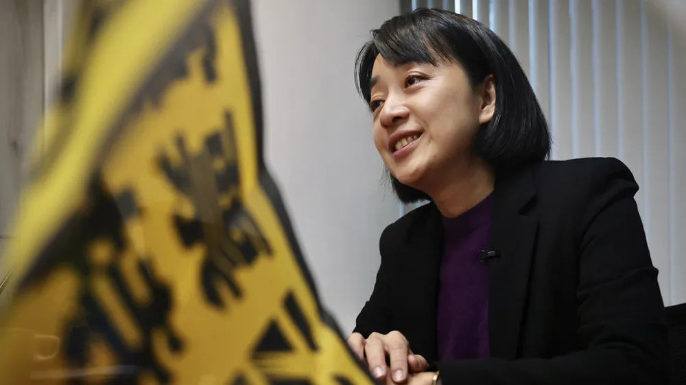 时力刊104征「候选人」　职缺内容曝光！连政府砍7天假都还你