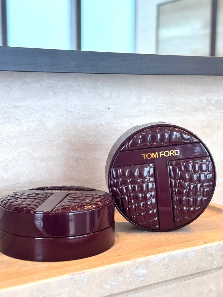 TOM FORD情慾無花果限定版氣墊粉盒，1250元。張家玲攝