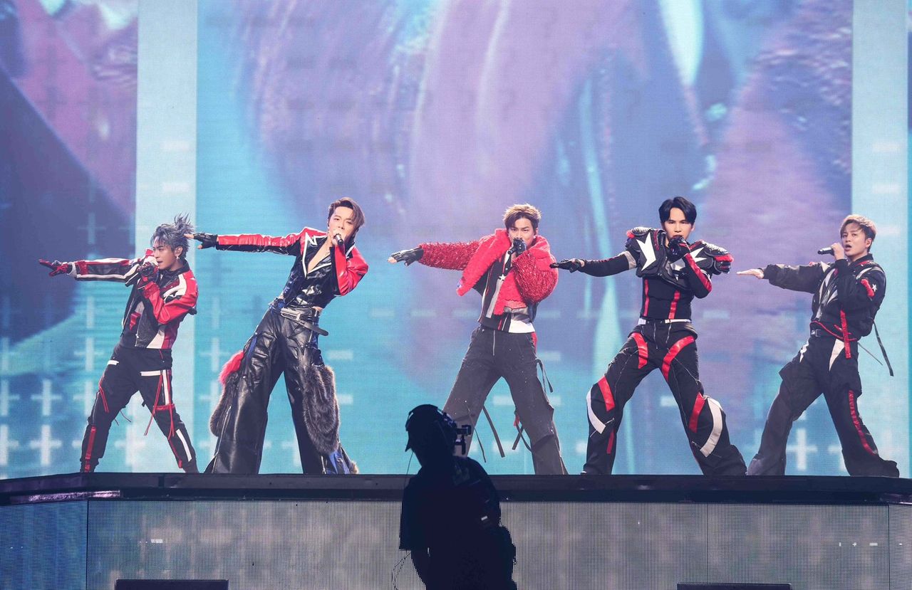 Energy比拼金唱片再不看就沒機會了 大嫂團全來!書偉吻孕妻放閃