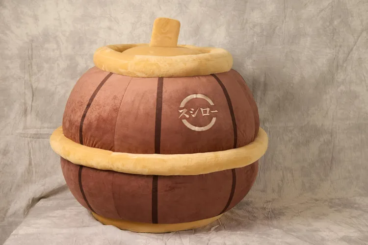 凡於活動期間至店內用餐，每20盤可得1點、40盤可得2點，依此類推。集滿5點有機會抽中「絨毛爆彈桶」。業者提供