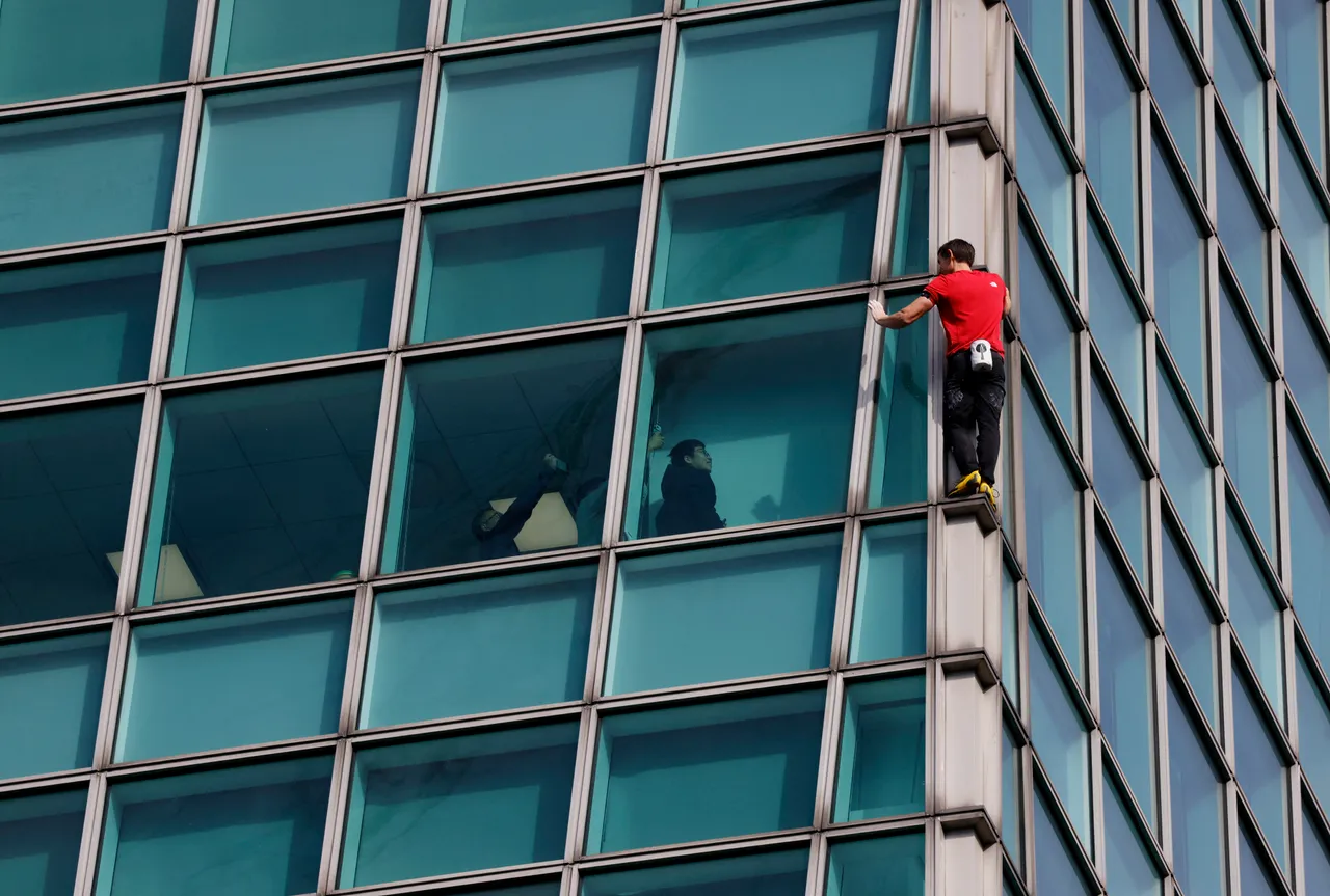 霍諾德表示，民眾的支持與聲音不僅不會讓他分心，反而很有激勵作用，讓人更有精神。