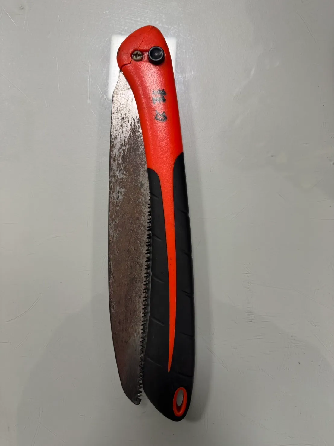 林男使用的凶器。翻攝畫面