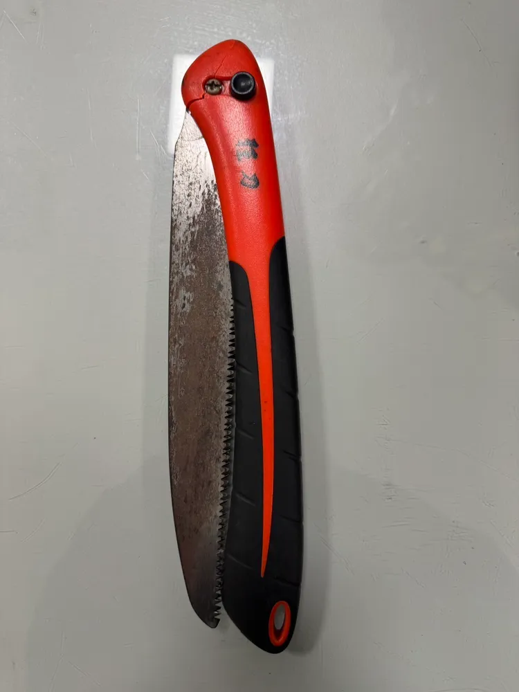 林男使用的凶器。翻攝畫面