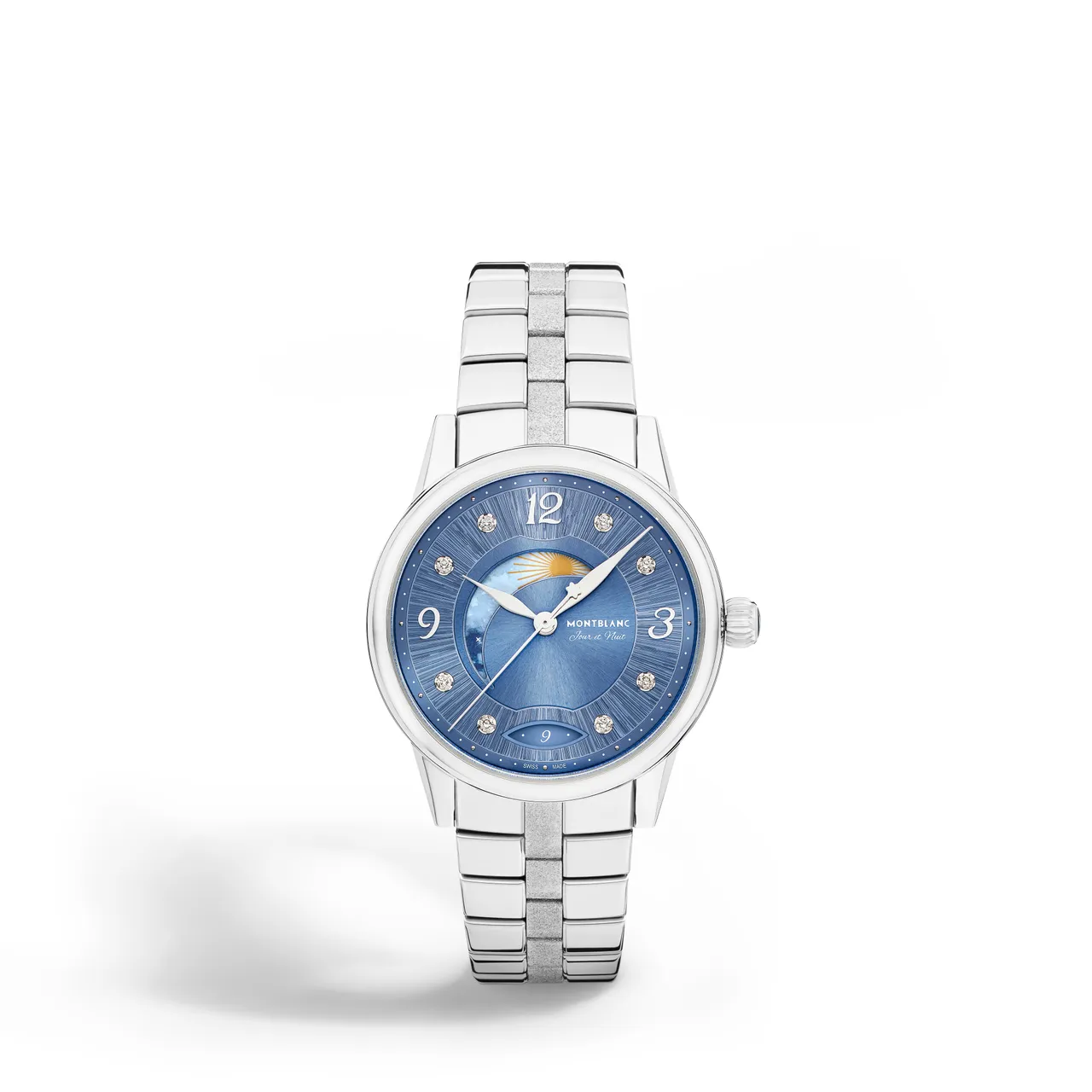 萬寶龍寶曦系列晝夜顯示腕錶，34mm，拋光處理精鋼錶殼，藍色錶盤，藍色鱷魚皮紋小牛皮錶帶/精鋼錶鍊，MB 24.20自動上鍊機芯，動力儲存42小時，防水深度30米。品牌提供