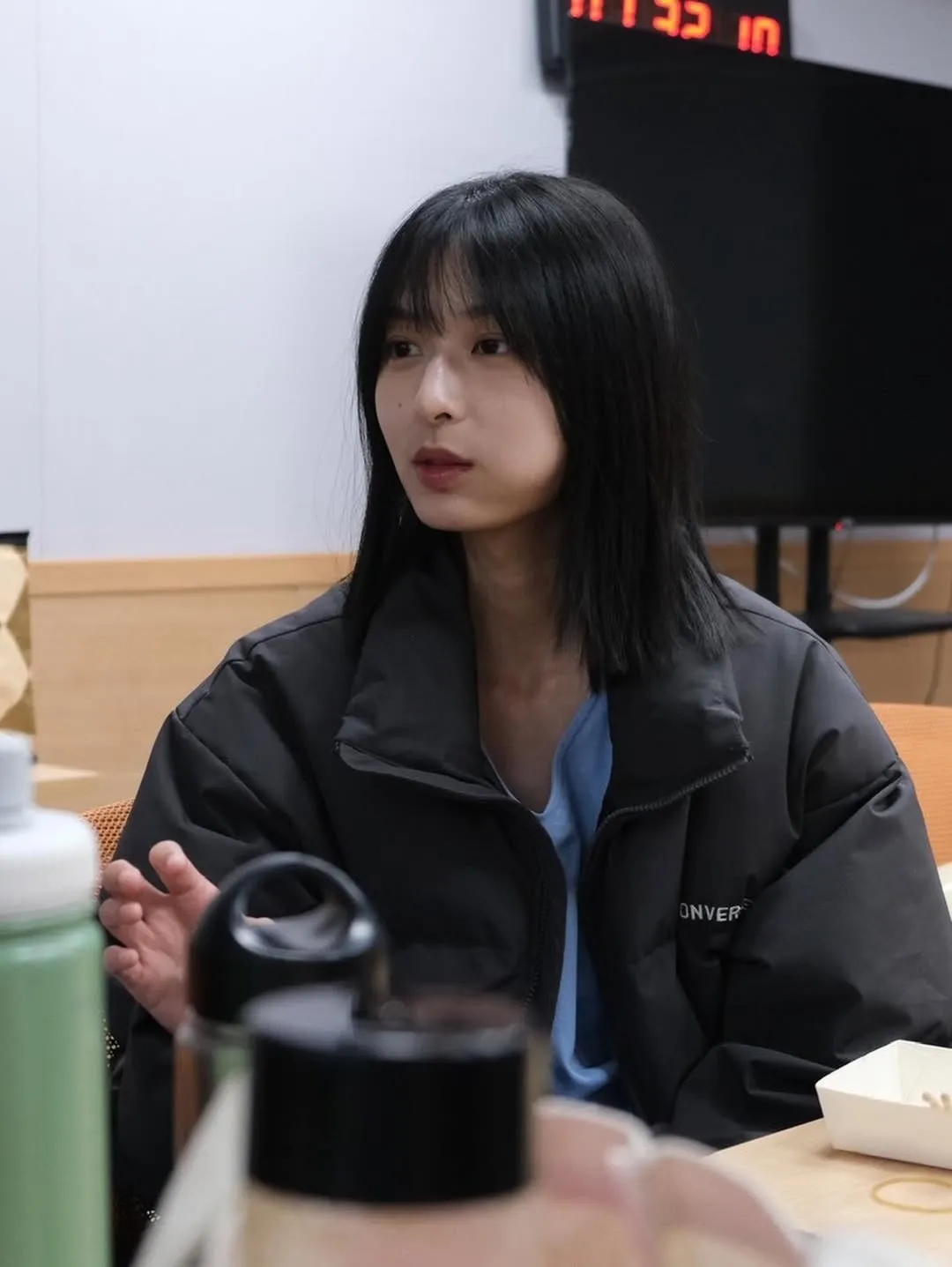 大眼正妹「小晨」是影視圈新秀晨亦甯。翻攝晨亦甯IG
