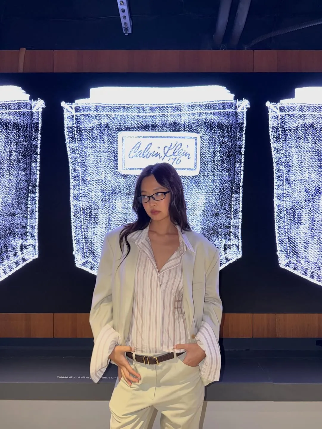Jennie現身Calvin Klein 2026秋冬大秀。翻攝Jennie IG