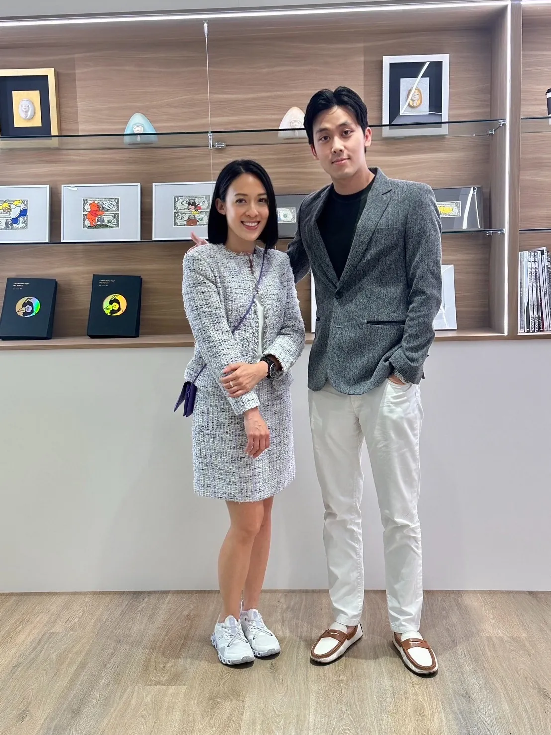 光田醫院執行長王詩婷(左)與恩璽商貿總經理倪嘉昇(右)。恩璽提供