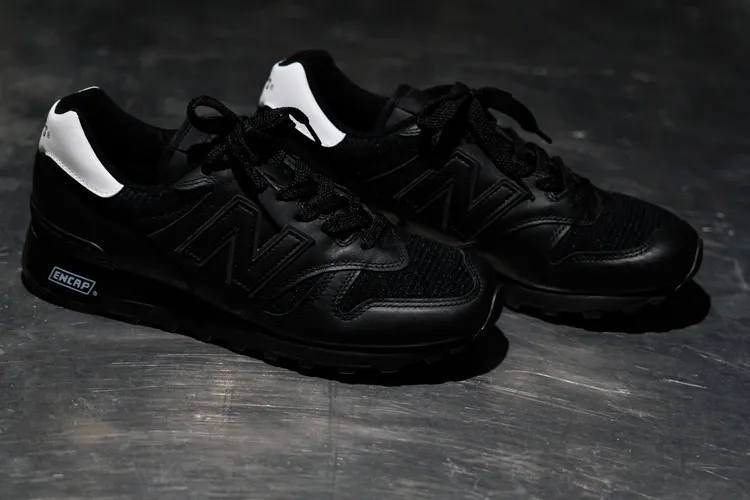 New Balance Made in USA 1300CL，以初代1300系列中的1300CL為設計藍本。品牌提供