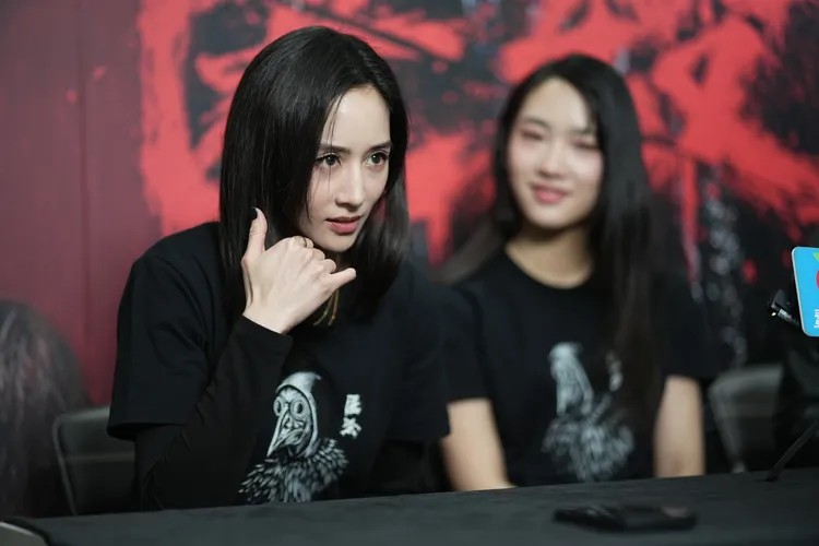 張鈞甯自爆接到詐騙電話。彭欣偉攝