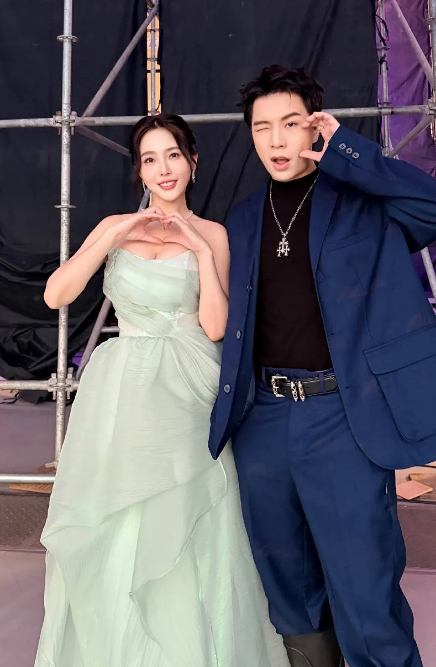 朱琦郁（左）搭檔派翠克，High到錯過高鐵。朱琦郁提供