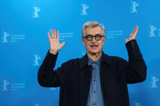 評審團主席文溫德斯一句「電影人別涉政」掀波瀾　柏林影展發聲辯護