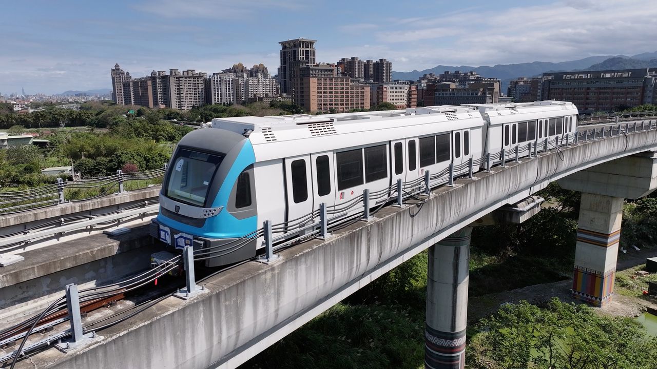 捷運三鶯線全線測試 新北:力拚年中通車