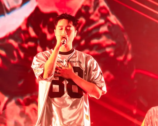 糗了！周湯豪誤把歌迷姊姊當媽媽　自嘲「腦霧還沒好」求原諒