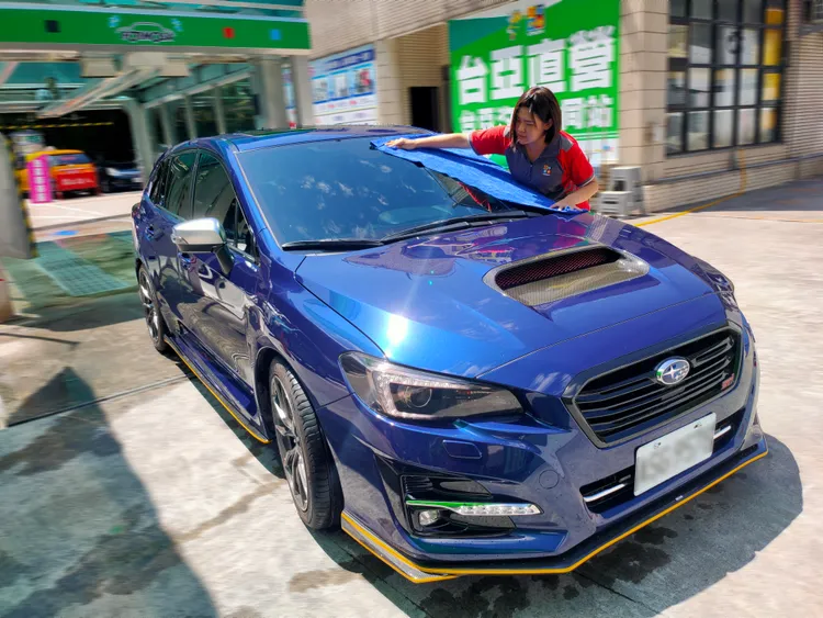 目前擁有110站的台亞加油站，春節洗車方案則自2月9日至2月22日共計14天，春節洗車價格不調整，但停收30元洗車抵用券。圖為台亞加油站。台亞加油站提供