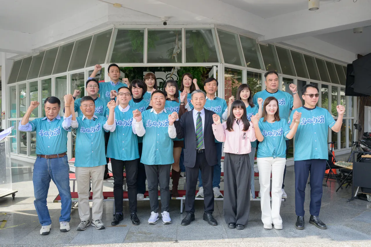 民進黨直轄市議員初選登記首日，高雄湧言會17人登記。翻攝畫面