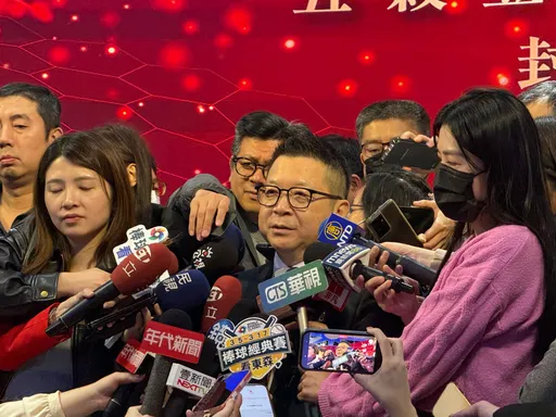 台股封關蛇年飆萬點！林修銘：4萬點「可以期待」　直言是快樂的挑戰