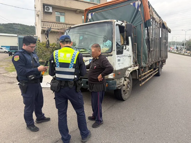 警方將嚴格取締大型車違規。翻攝畫面