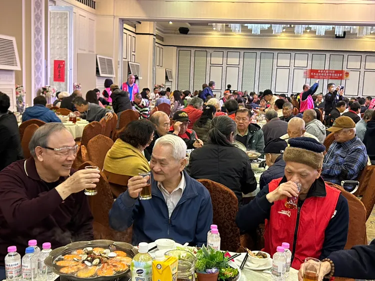 現場席開35桌。民政局提供