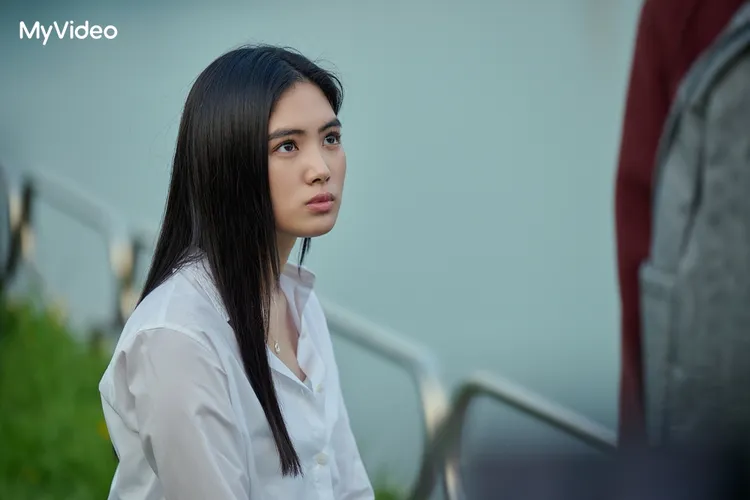 雷嘉汭協助查案，卻掀起過往學生時期傷痕。台灣大哥大MyVideo提供