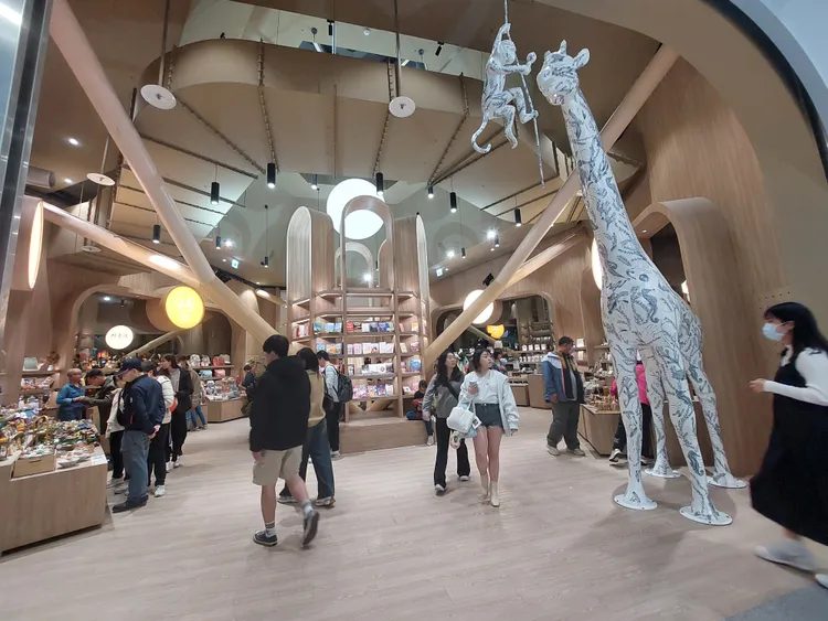 FOCUS 13珊瑚廣場聚焦潮流選物與設計品牌。凃建豐攝