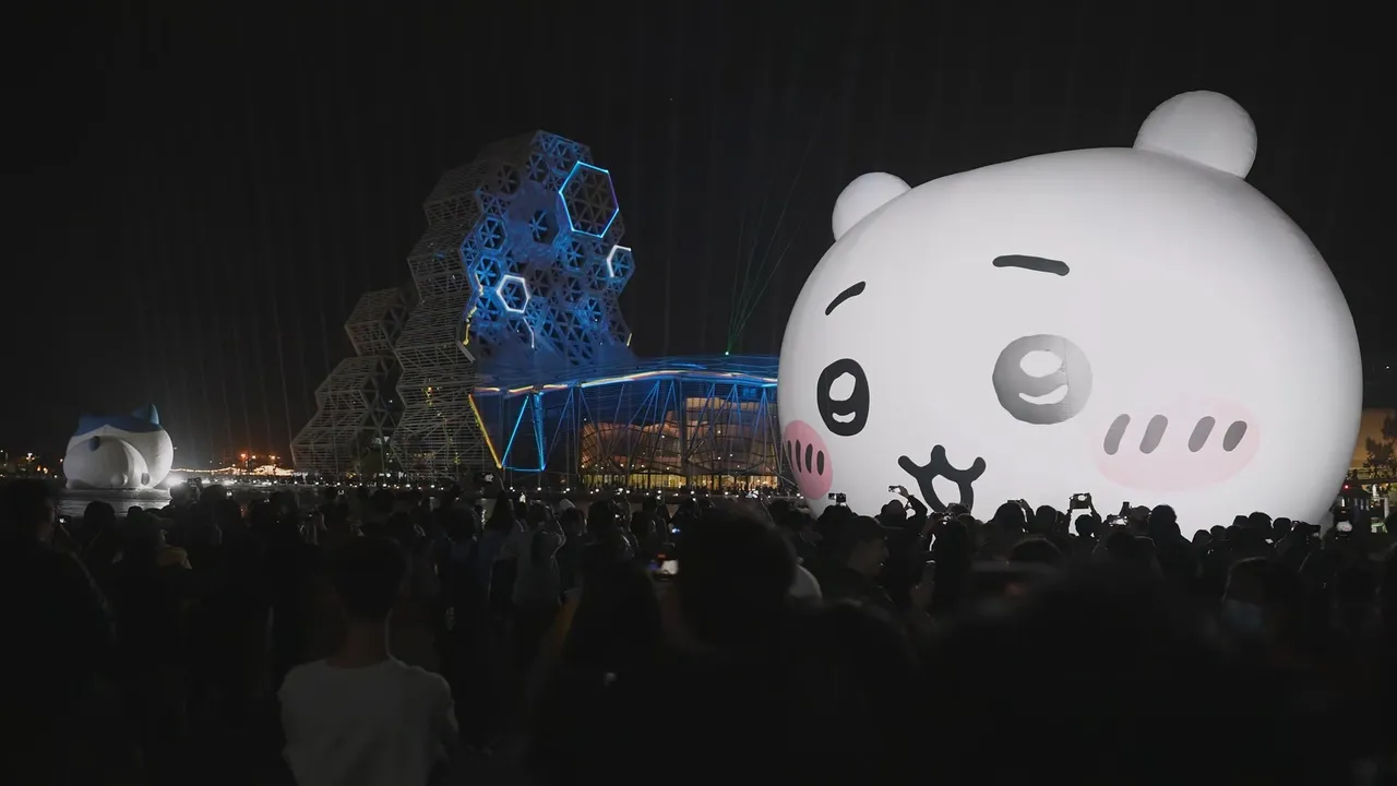 2025年高雄市舉辦吉伊卡哇，高流園區遊客總計9,05萬0,561人次。高流提供