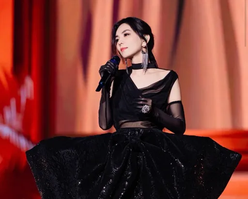 曾為S.H.E重要幕後推手　Ella聞袁惟仁去世情緒潰堤：想好好告別