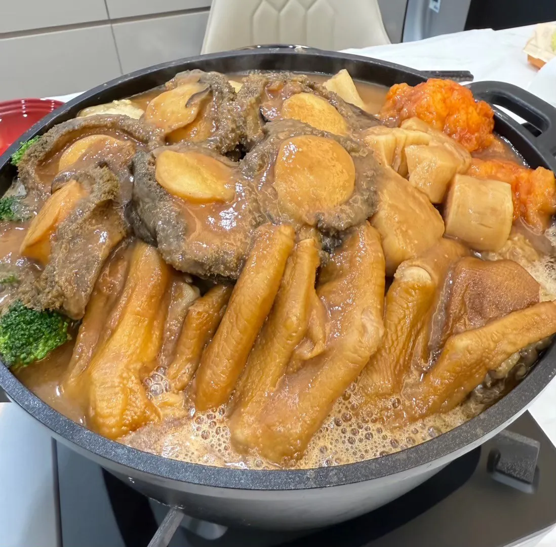 米其林豪華盆菜好料滿滿超奢華。喜上梅梢娛樂提供