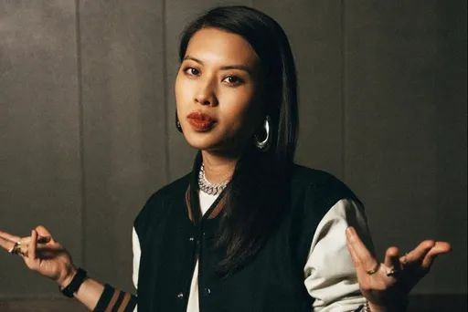 女歌手消失9年才發片　突跟粉絲道別返美喊：對不起，我盡力了