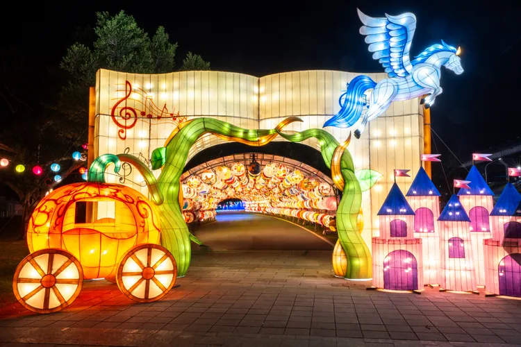 馬道成功燈區。民政局提供