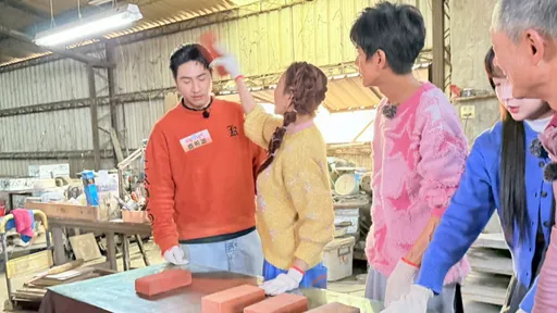 金牌選手走的比籃籃跑的快！楊繡惠拿磚砸鹿希派　嚇壞眾人