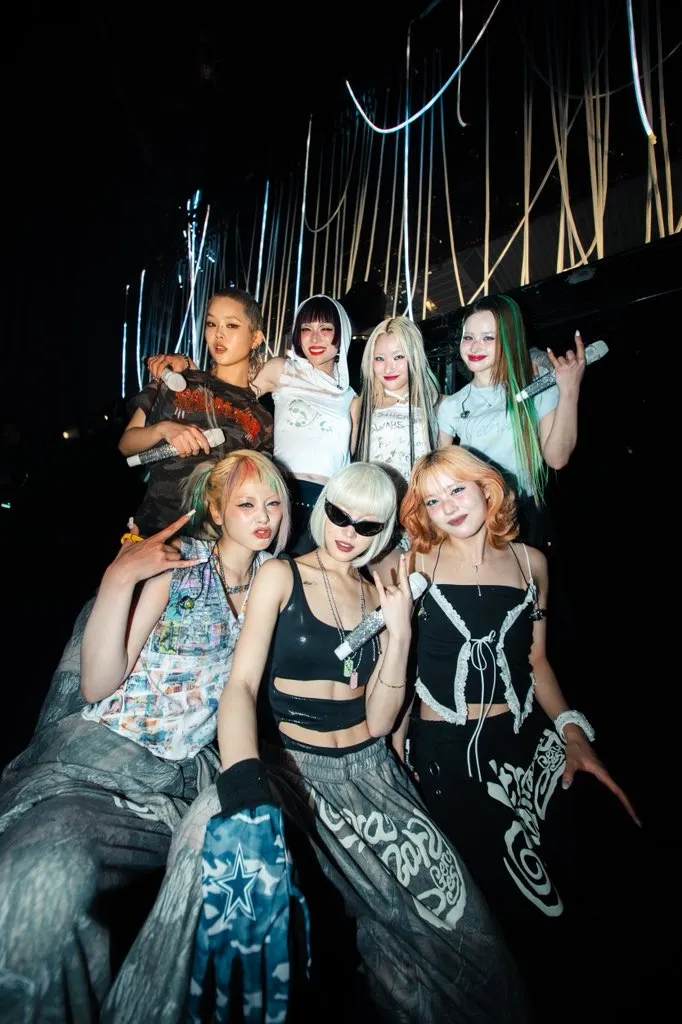 XG剛展開巡迴演唱會。翻攝XG X