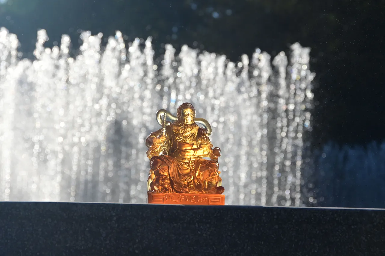 tittot琉園新作《財運亨通》(武財神) 。業者提供