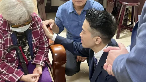 憶探視特赦案8旬婦　何志偉籲改革「願未來不必在愛與崩潰間選擇」